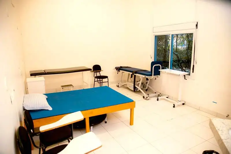 centro-clinico-fisioterapia-18