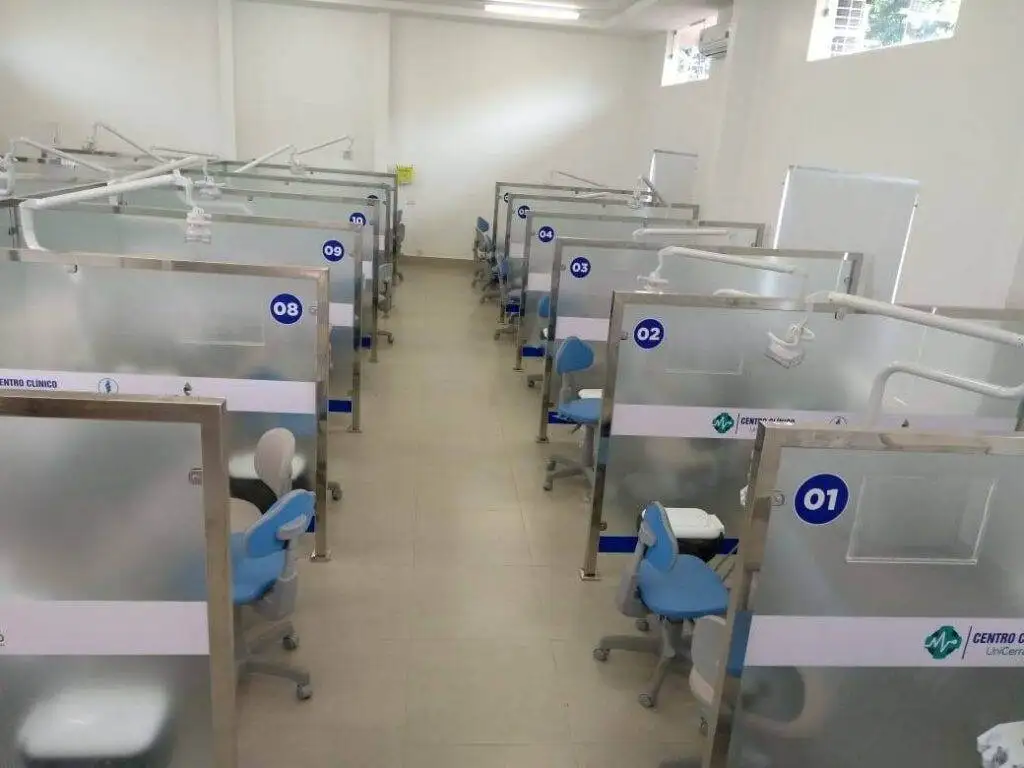 centro-clinico-odontologia-8
