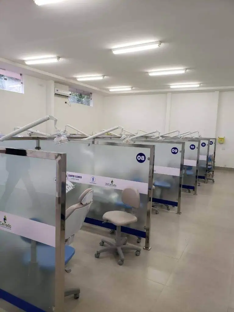 centro-clinico-odontologia-9