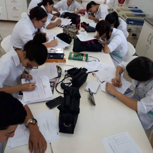 laboratorio-enfermagem-11