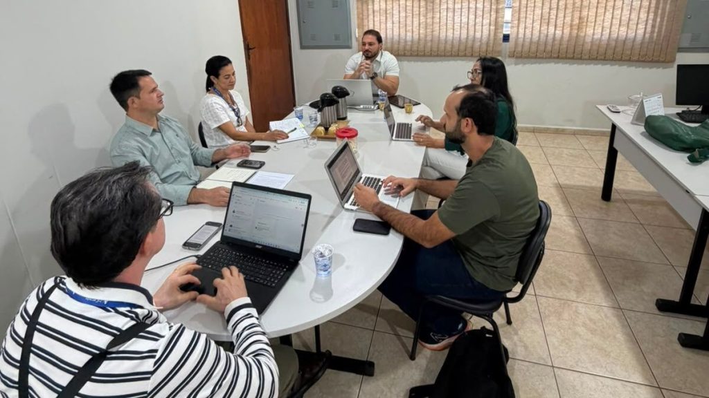 fesg unicerrado alinham estrategias comunicacao institucional