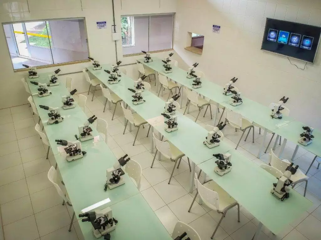 laboratorio-microscopia-2