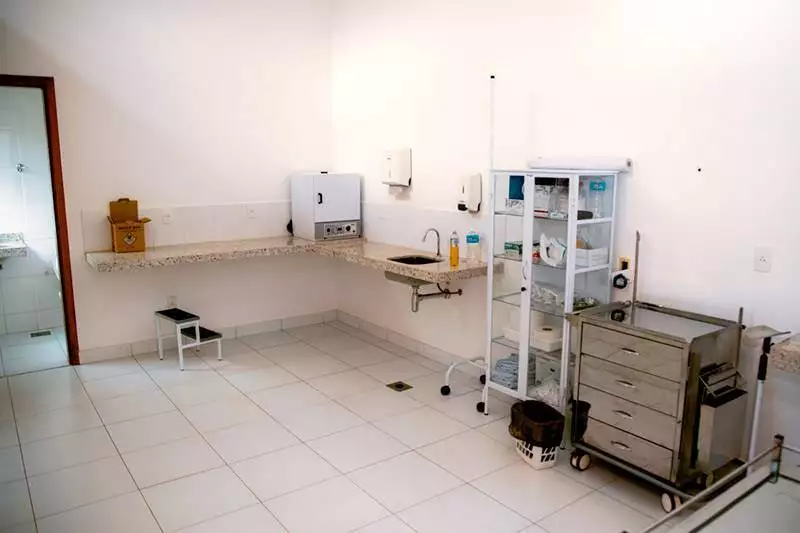 laboratorio-microscopia-sala-esterilizacao