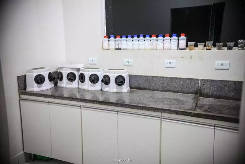 laboratorio-radiologia-sala-processamento-imagens-radiograficas
