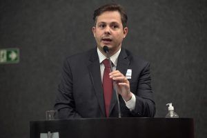 professor juiz de direito guilherme sarri carreira concluiu doutorado